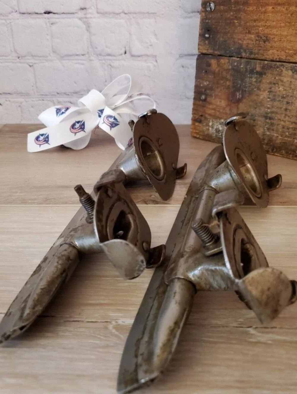 Vintage Childrens Hockey Skates